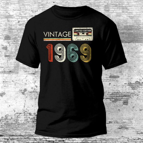 Retro Vintage Tape póló születésnapra, egyedi számmal, fekete színben