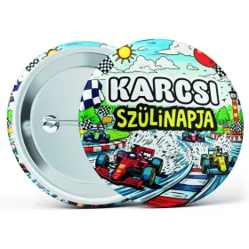 Autóversenyes születésnapi kitűző választható névvel