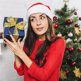 Legjobb ajándékok nőknek karácsonyra - 2021